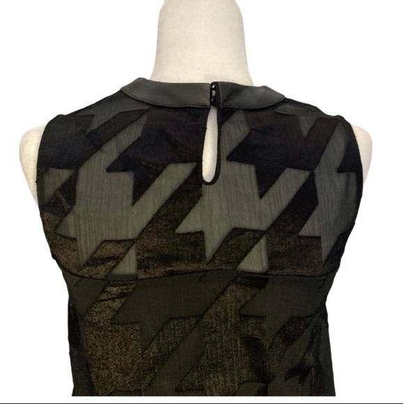 Space Style Concept Blouson Pleated Mini Dress with Leather Collar - Picture 5 of 10